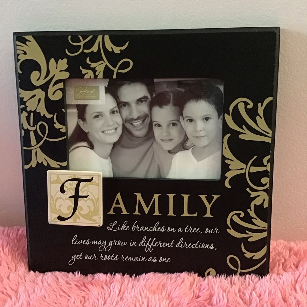 Family Picture Frame 5-1/2”x3-1/2” home elements